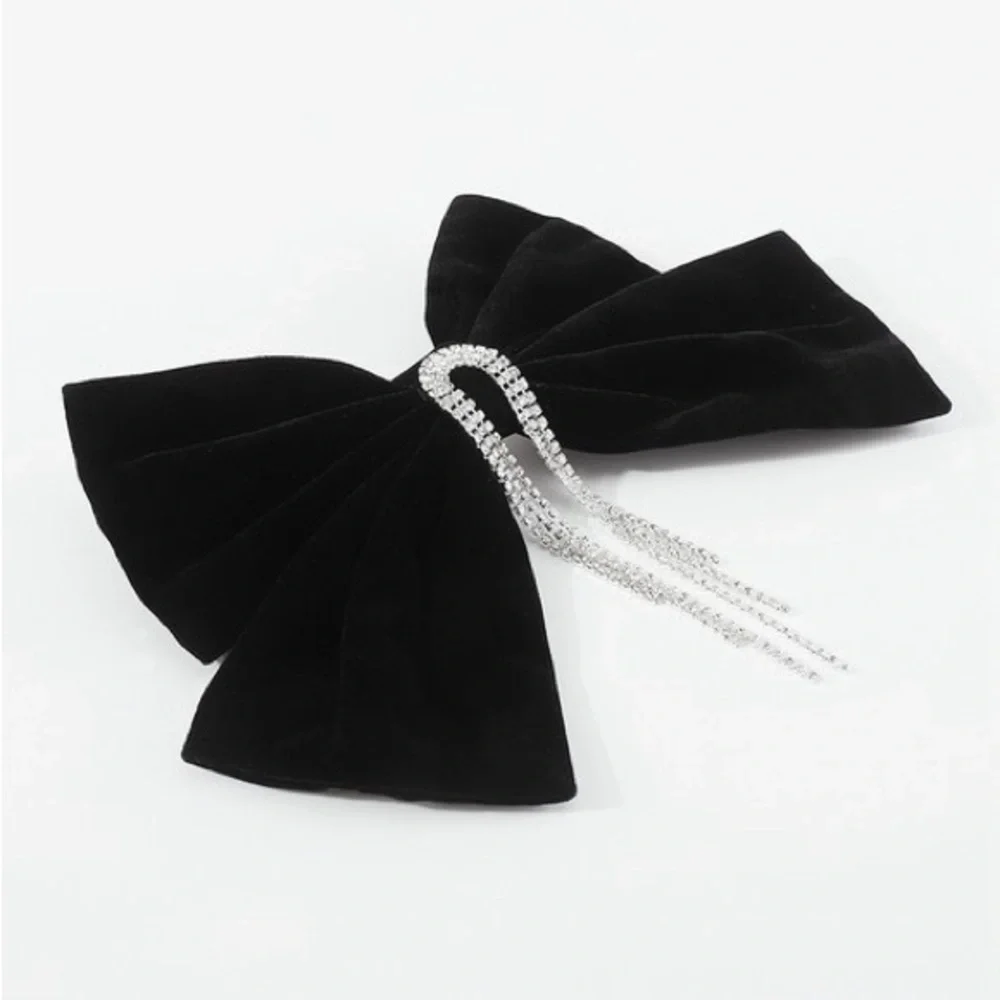 Black Velvet Crystal Tassel Hair Clip Bow (8000)